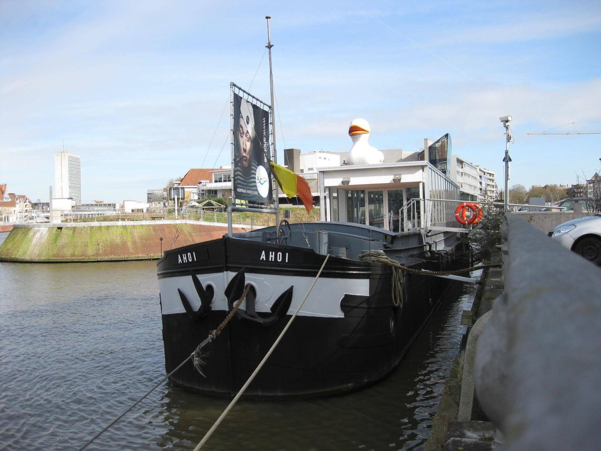 Hotel Restaurant Brasserie Feestzaal Ahoi, Kortrijk Exterior photo